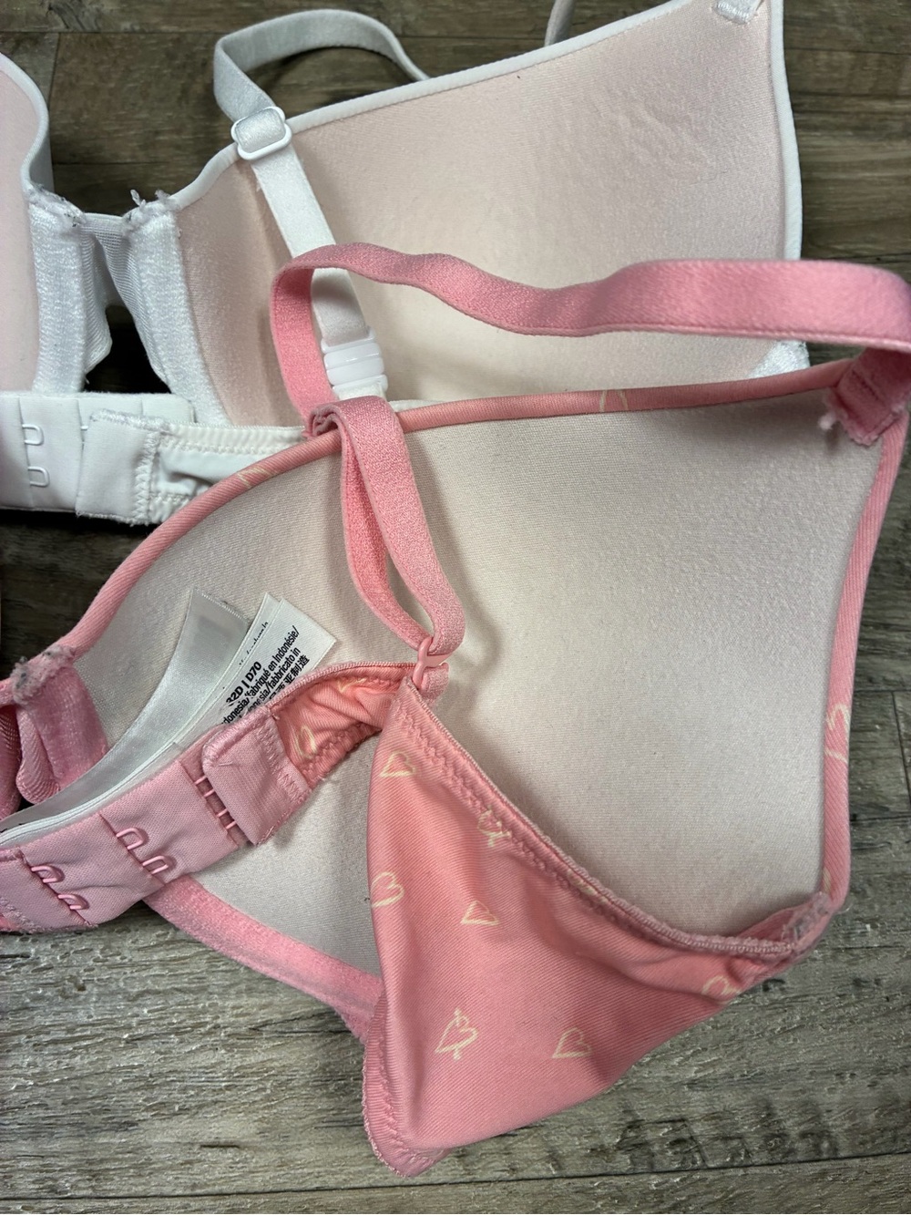 Victoria Secret PINK 2 Underwired Bras Lined Push Up Wear Everywhere - Picture 5 of 11